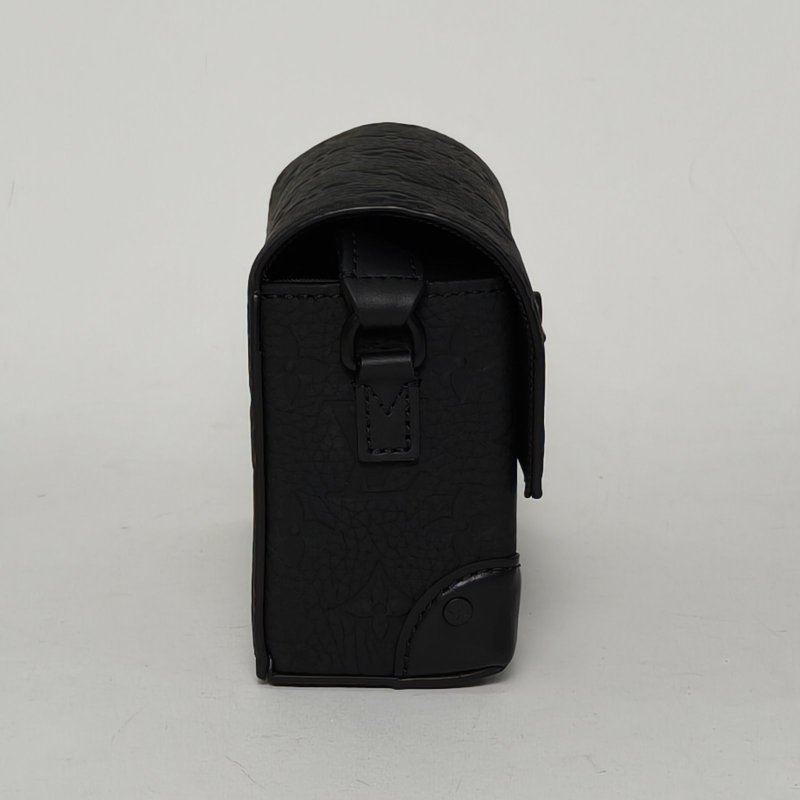LOUIS VUITTON Steamer盒子包黑色牛皮晶片肩背包-1