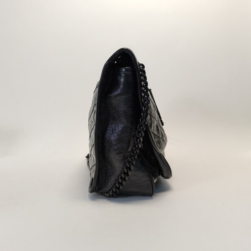 SAINT LAURENT Niki中號28黑色牛皮黑扣肩背包-1