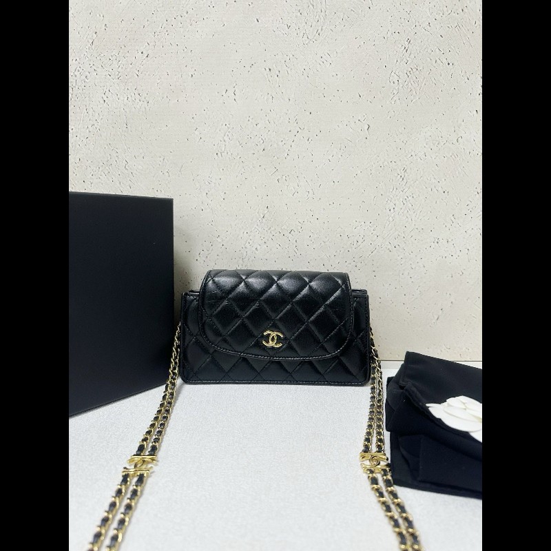 CHANEL 22K wallet on chain-0
