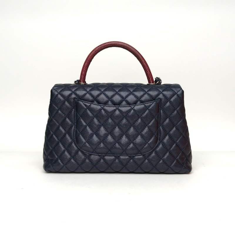 CHANEL CocoHandle大號33藍色荔枝牛皮21開銀扣肩背包-2