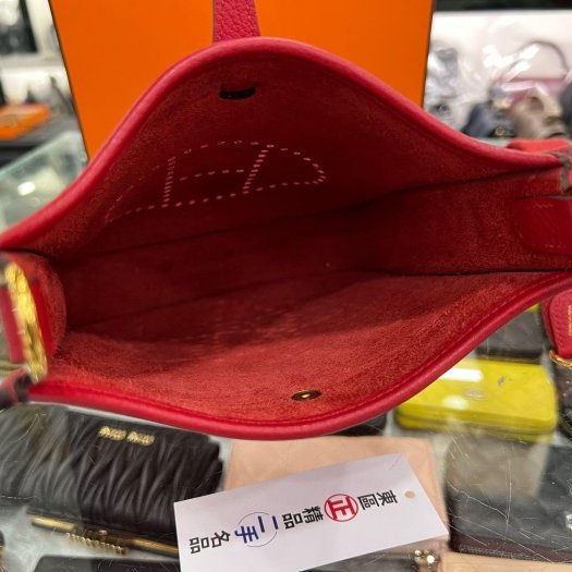 東區正精品㊣HERMES MINI EVELYNE 16cm 愛馬仕紅色全皮H 洞洞金釦迷你斜背包 Y刻 RZ5982-3