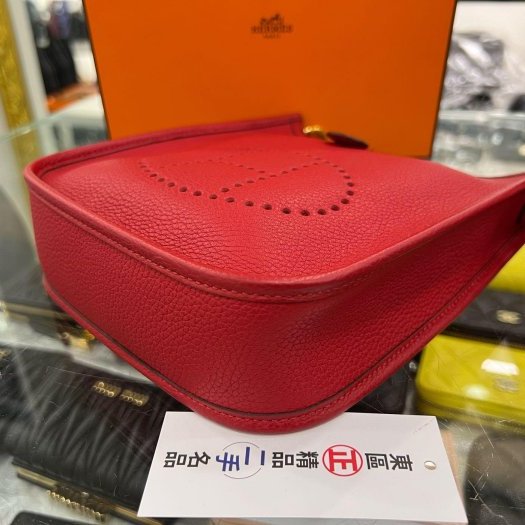 東區正精品㊣HERMES MINI EVELYNE 16cm 愛馬仕紅色全皮H 洞洞金釦迷你斜背包 Y刻 RZ5982-6