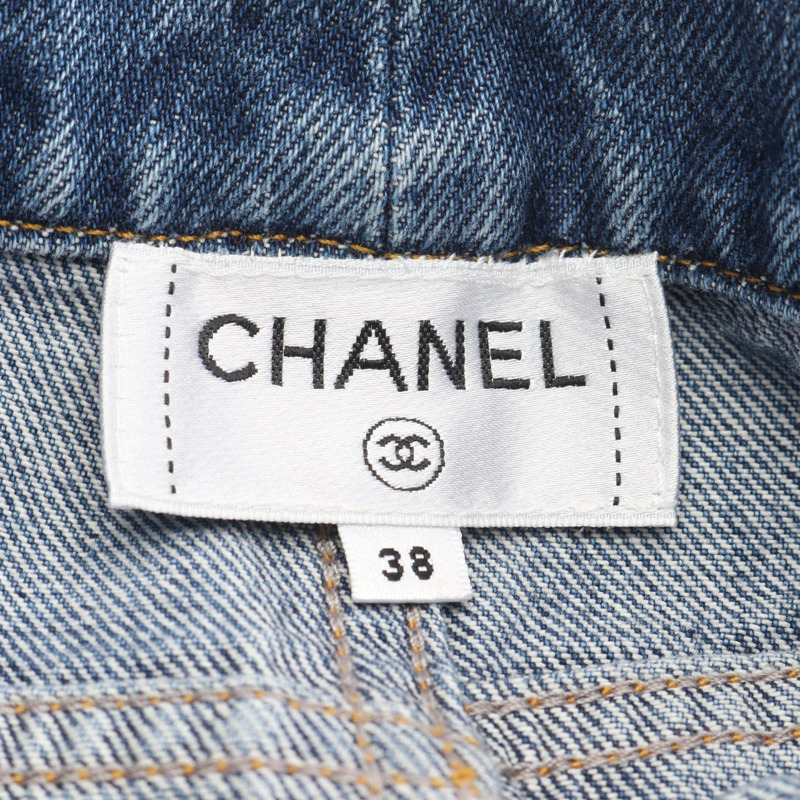 香奈兒 COCO 標誌連結牛仔褲，棉質，藍色，二手，女款 #38 CC-2