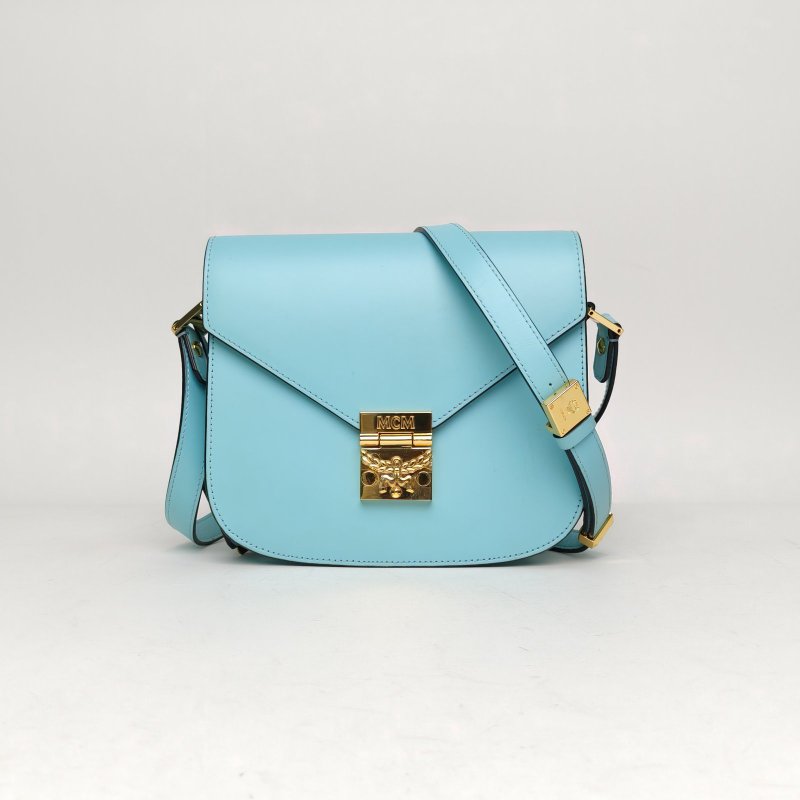 MCM 藍色牛皮金扣馬鞍郵差包肩背包-0