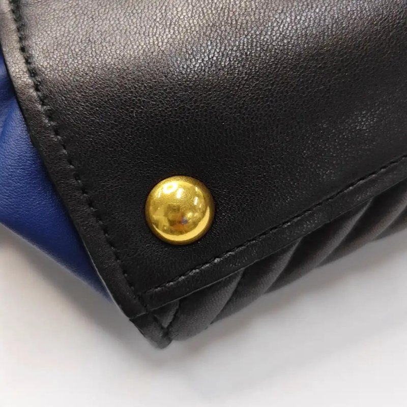 Miu Miu 托特包 藍色羊皮绗縫單肩包手提包 金色五金 可拆卸肩帶-13