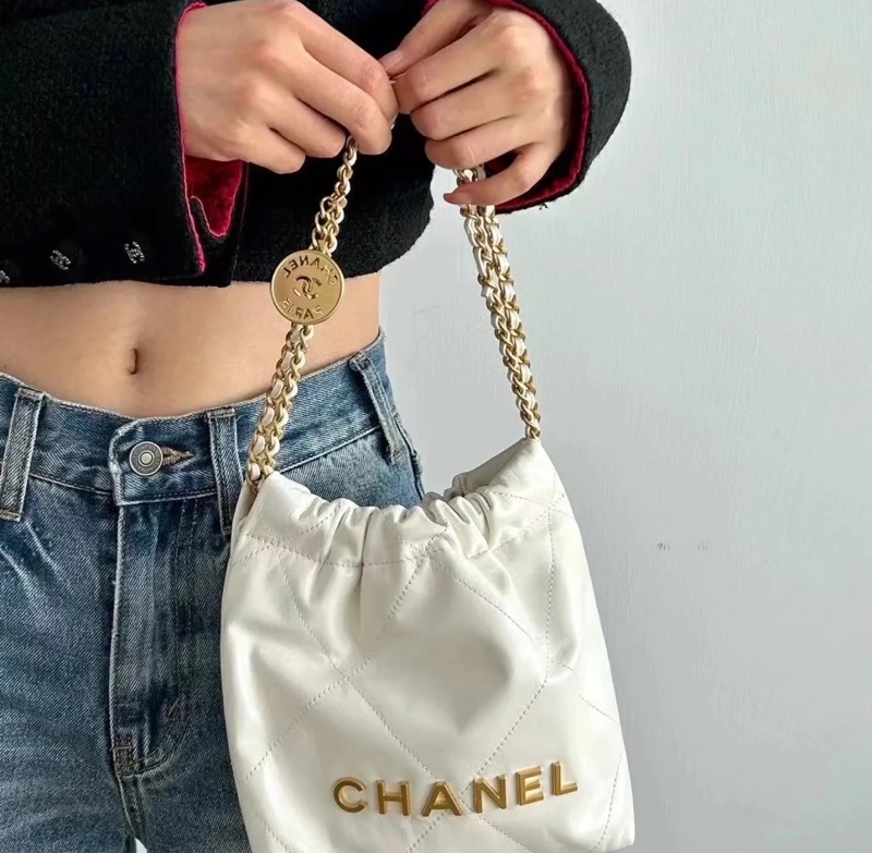 香奈兒 mini 22bag 白金-3
