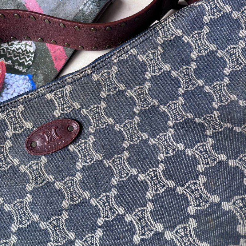 ::Celine:: 經典凱旋門 花紋單寧彎月包 斜背包 肩背包 hobo Pre-Owned 2010 Macadam Denim Crossbody-8