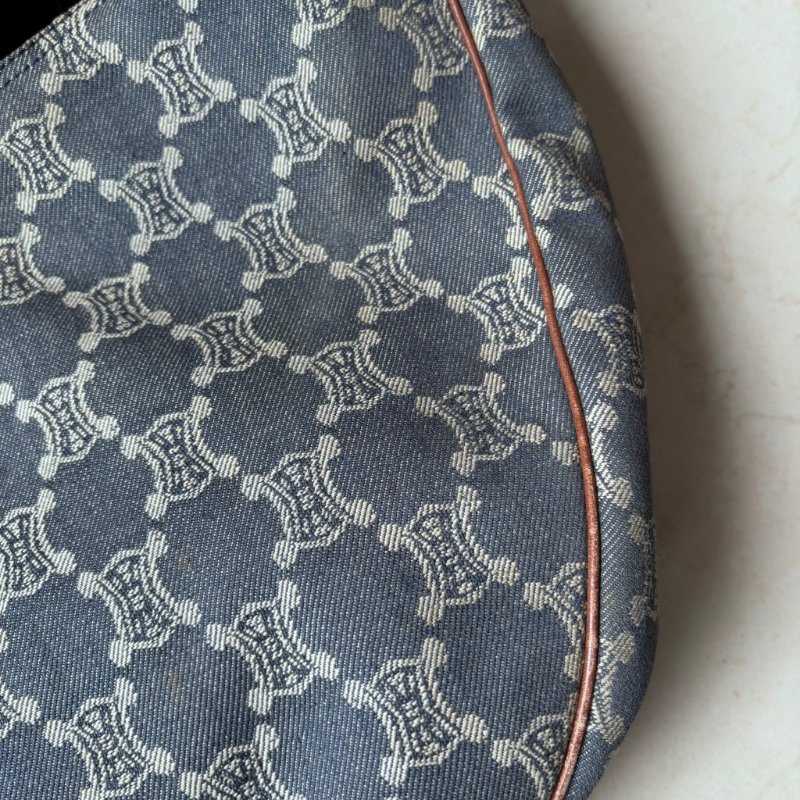 ::Celine:: 經典凱旋門 花紋單寧彎月包 斜背包 肩背包 hobo Pre-Owned 2010 Macadam Denim Crossbody-10