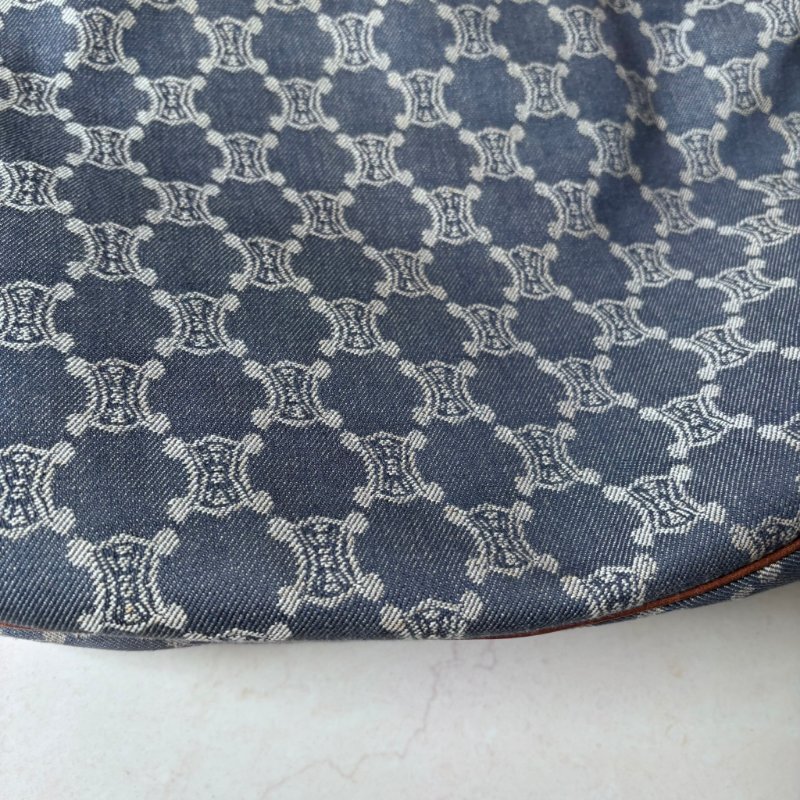 ::Celine:: 經典凱旋門 花紋單寧彎月包 斜背包 肩背包 hobo Pre-Owned 2010 Macadam Denim Crossbody-19
