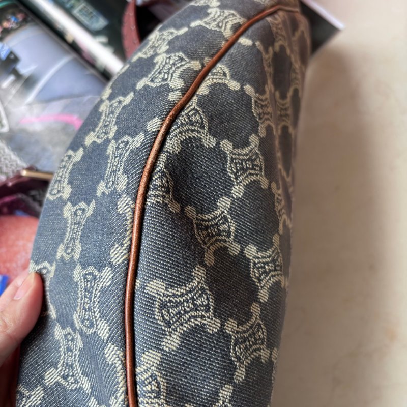 ::Celine:: 經典凱旋門 花紋單寧彎月包 斜背包 肩背包 hobo Pre-Owned 2010 Macadam Denim Crossbody-23