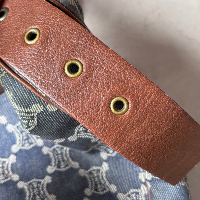 ::Celine:: 經典凱旋門 花紋單寧彎月包 斜背包 肩背包 hobo Pre-Owned 2010 Macadam Denim Crossbody-37