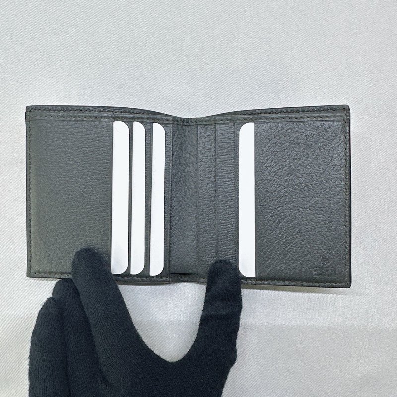 GUCCI 黑灰老花二摺短夾-3