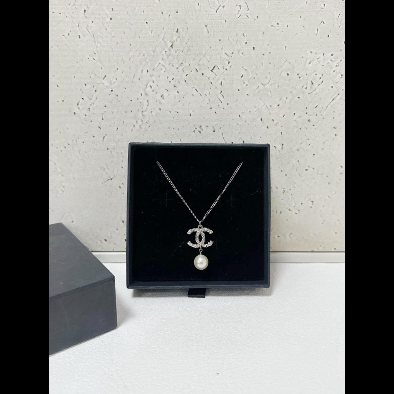 Chanel Chanel necklace-0