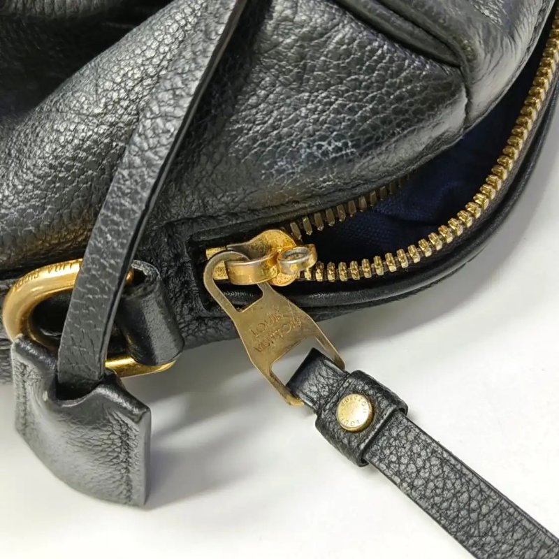 LOUIS VUITTON SPEEDY 25 黑色牛皮老花壓紋波士頓包手提包 金色五金-7