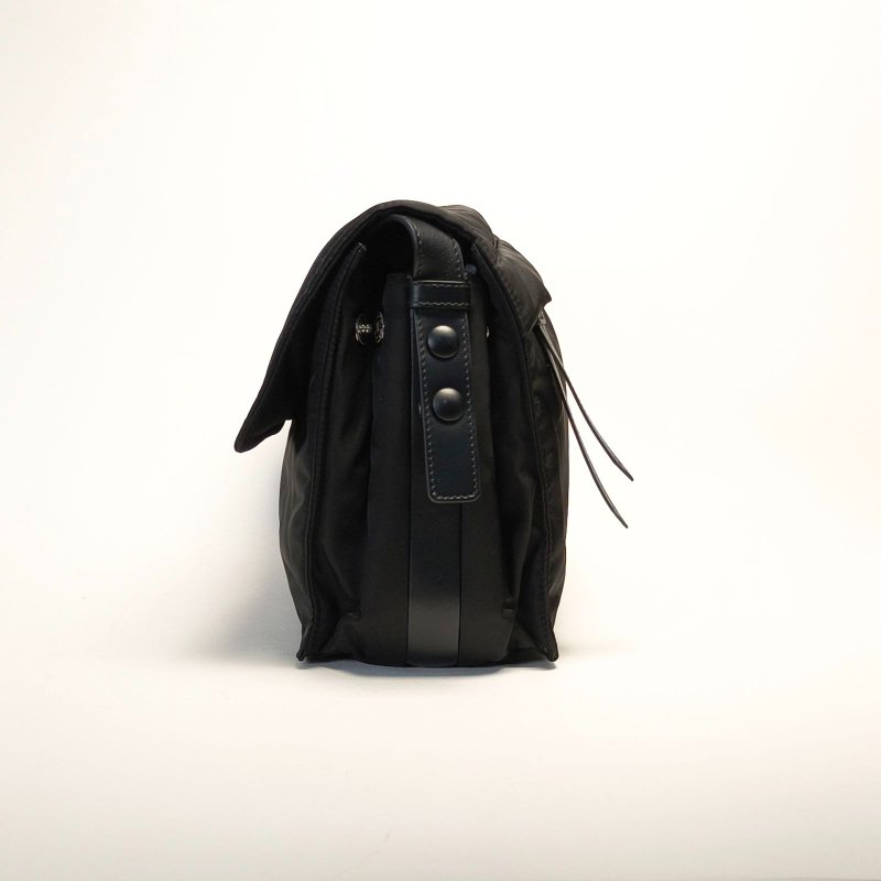 PRADA Re-NylonCINI郵差包大號黑色尼龍肩背包-3