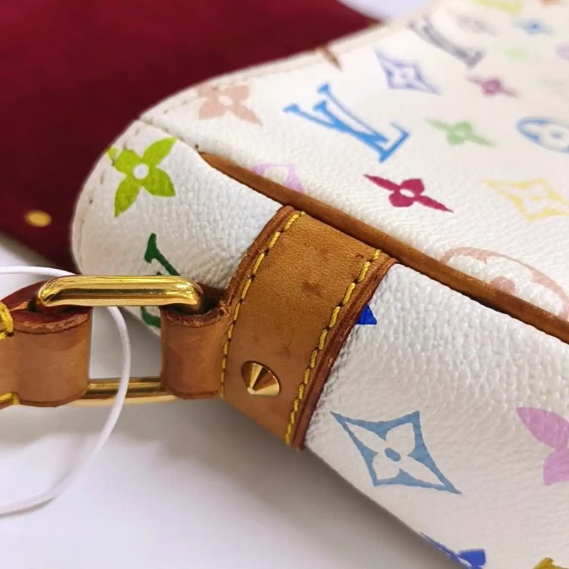 LOUIS VUITTON SOLOGNE 白三彩塗層帆布老花斜挎包單肩包 金色五金-9