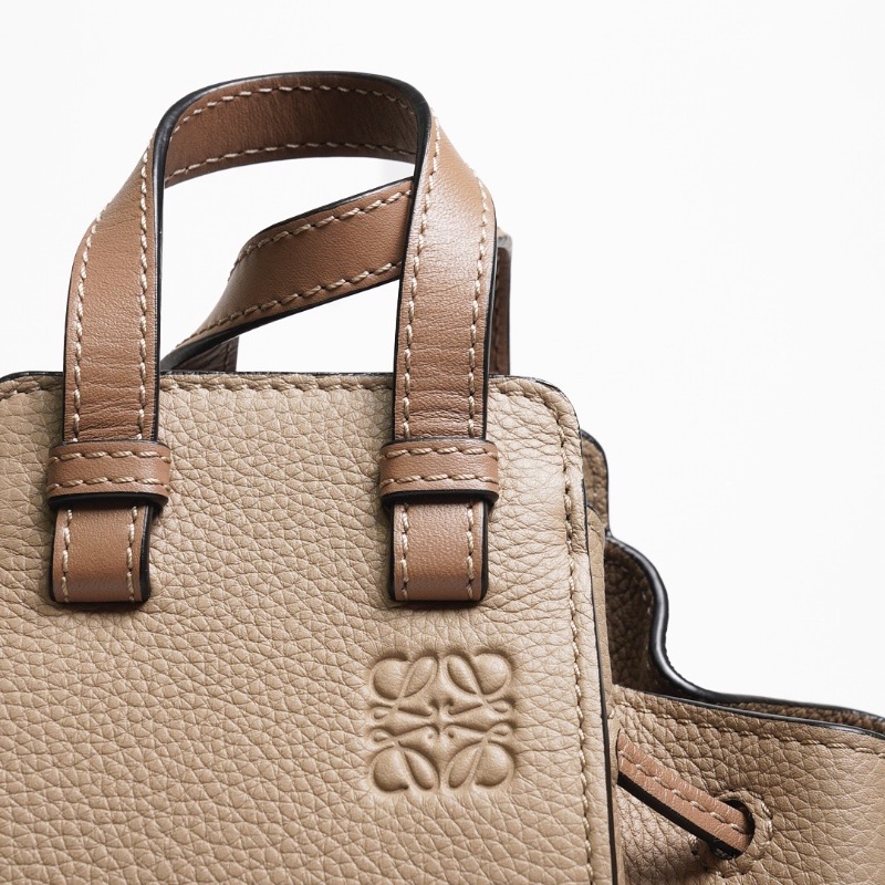 loewe mini hammock 吊床包 （沙色）-6