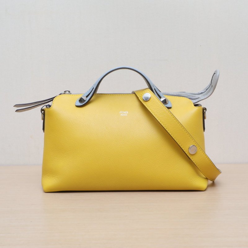 FENDI BYTHEWAY中號拼色牛皮肩背包-1