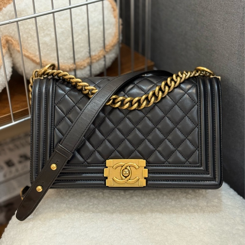 Chanel boy25 黑金 羊皮-0