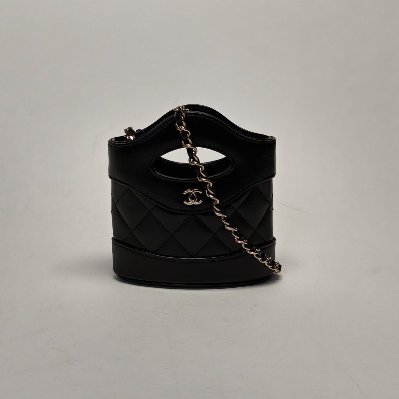 CHANEL 31Bag超Mini13黑色羊皮鐳射標金扣菱格紋肩背包-0