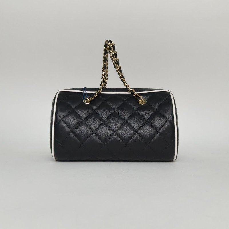 CHANEL 黑白羊皮鐳射標淺金扣25P漫畫系列保齡球包鏈條包肩背包-2