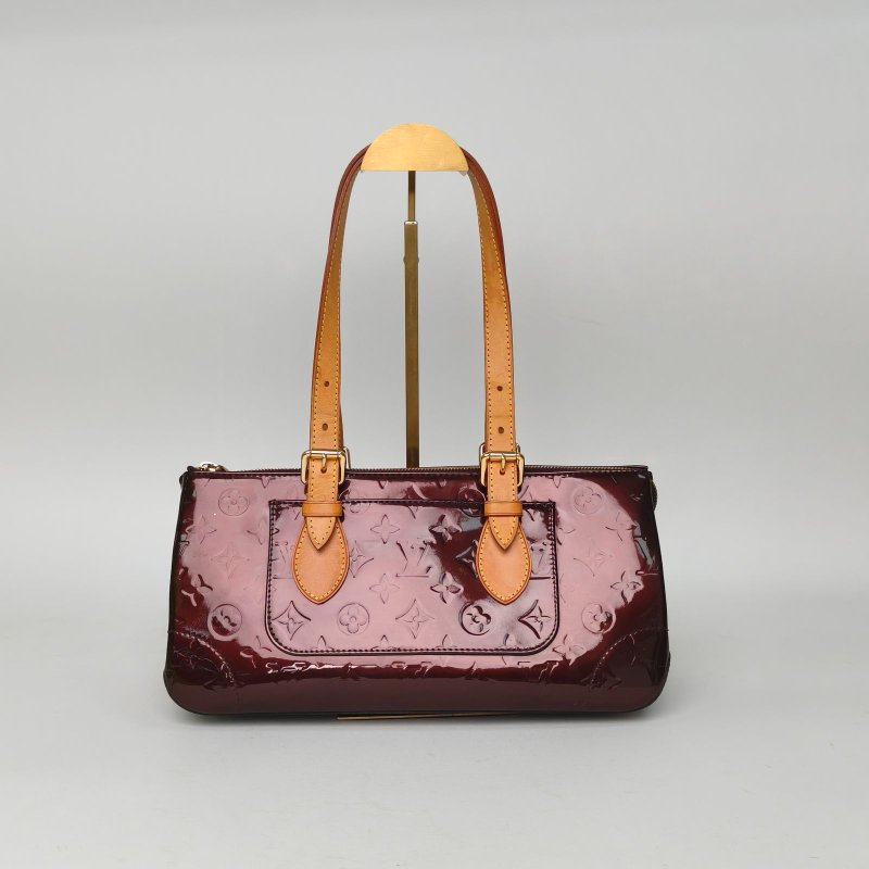 LOUIS VUITTON 車厘子紅漆皮中古三角腋下包肩背包-2