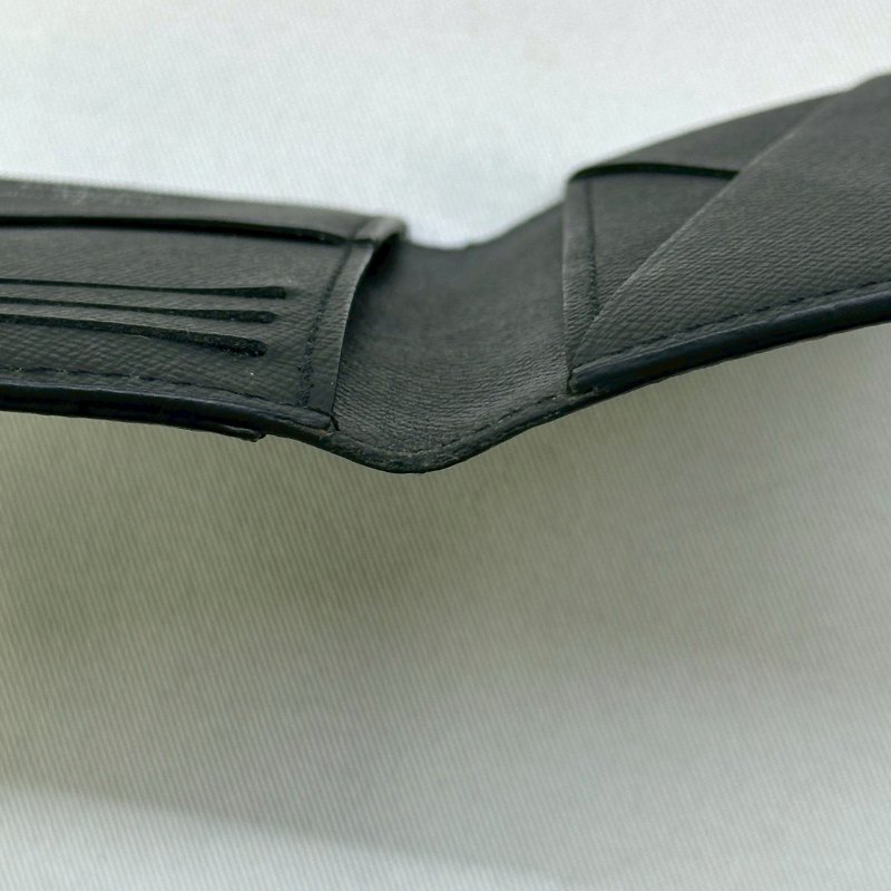 LV Monogram Eclipse卡包-7