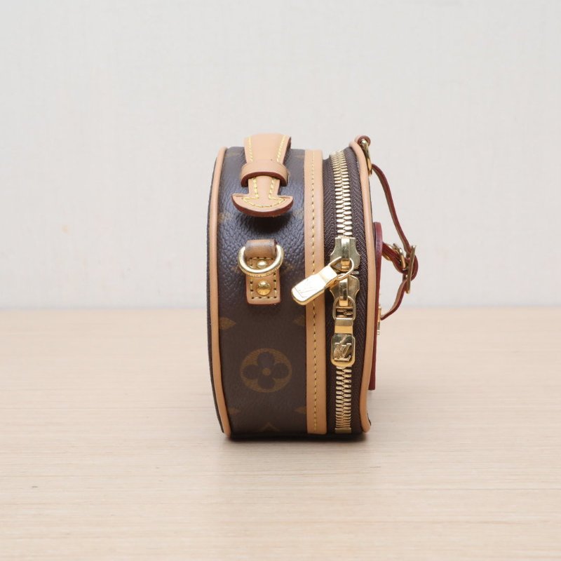 LOUIS VUITTON PETITEBOITECHAPEAU硬圓餅Mini13老花PVC晶片肩背包-3