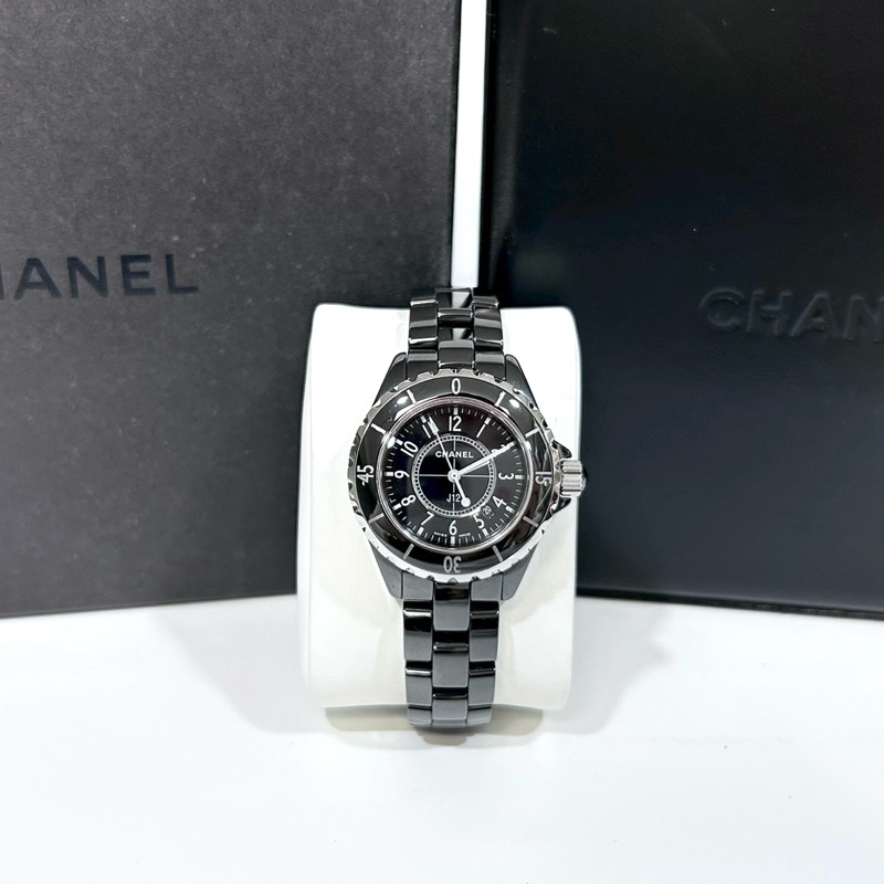 Chanel黑色陶瓷J12腕錶33mm H5695-2
