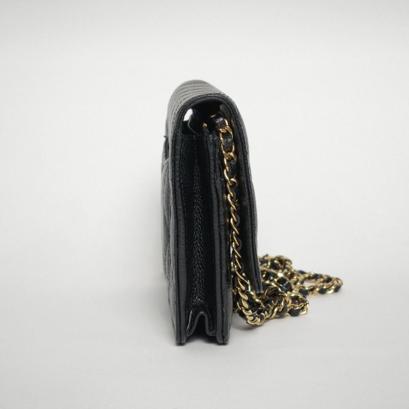 CHANEL CFWOC19黑色荔枝牛皮晶片開金扣肩背包-3