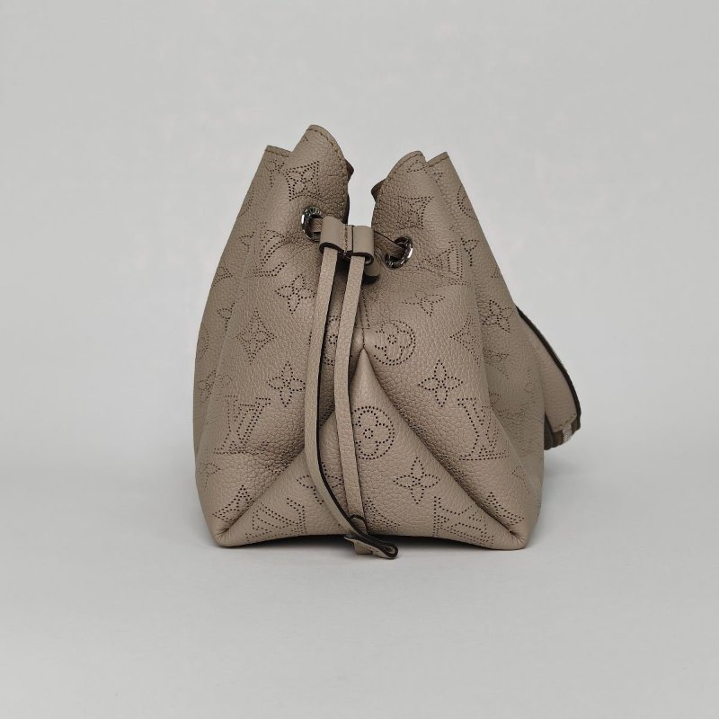 LOUIS VUITTON Bella二合一水桶包灰色牛皮銀扣晶片肩背包-3