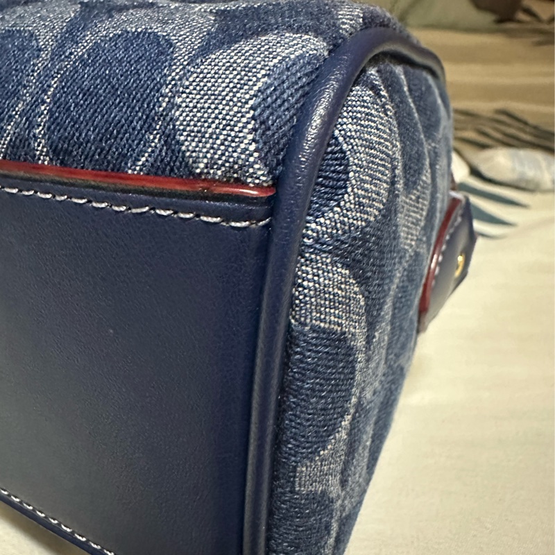 COACH 迷你Rowan 斜背包-36