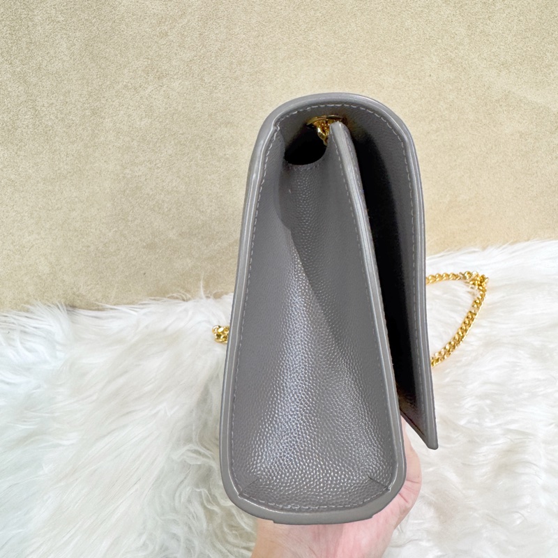 YSL Kate 中號 灰魚子醬金釦斜背包-3