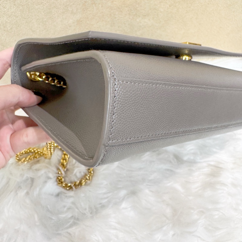 YSL Kate 中號 灰魚子醬金釦斜背包-5