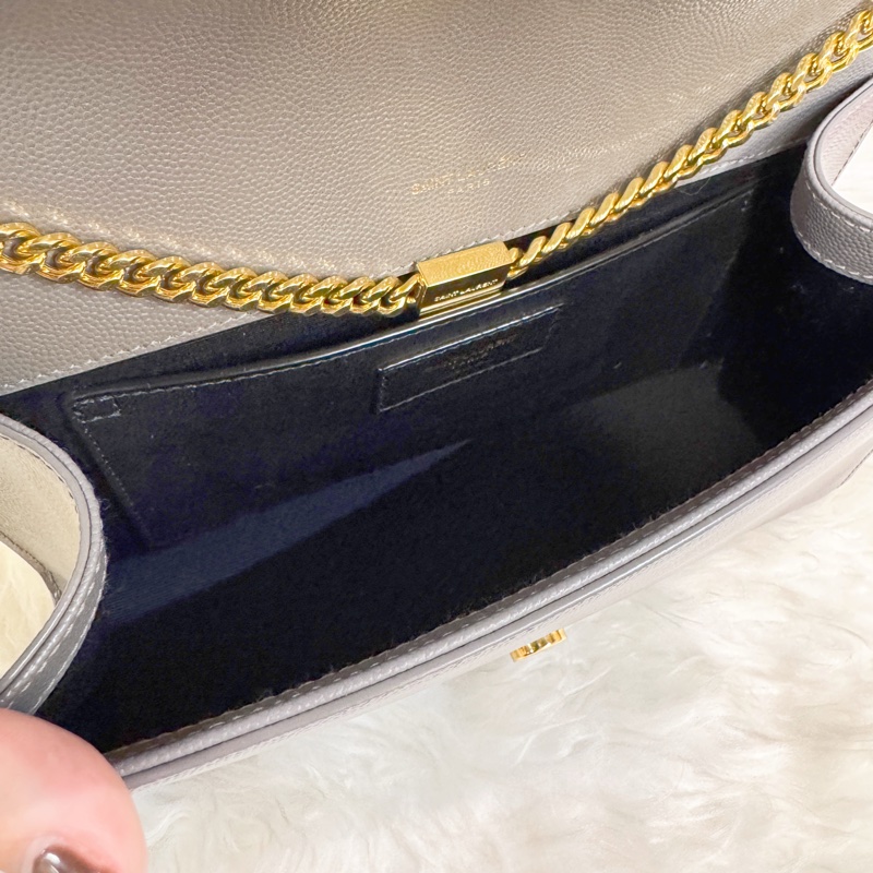 YSL Kate 中號 灰魚子醬金釦斜背包-8