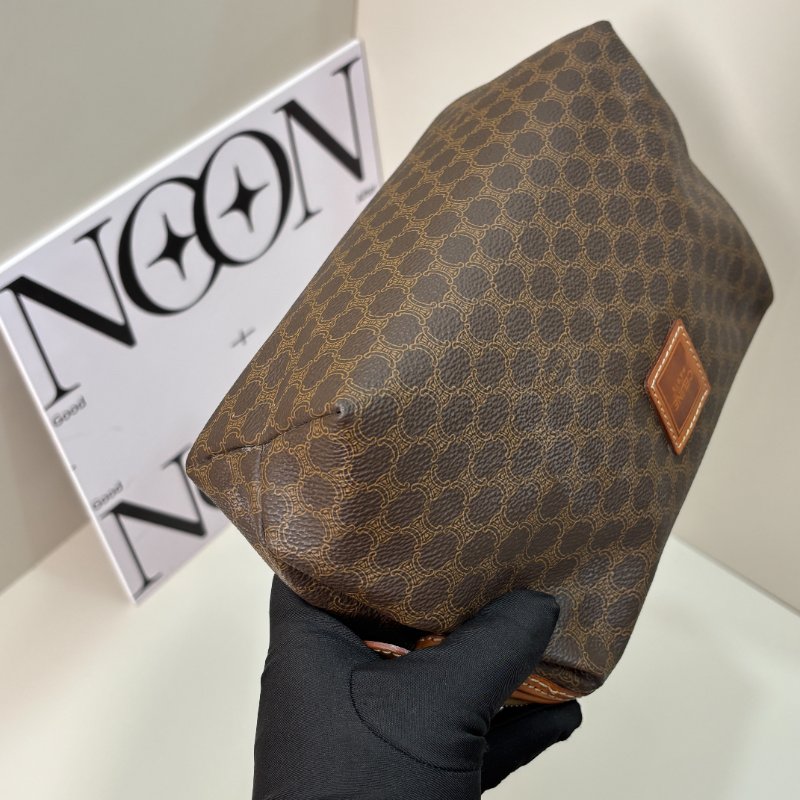 📍CELINE  雲朵化妝包改造(小號)-7