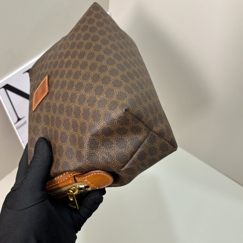 📍CELINE  雲朵化妝包改造(小號)-8