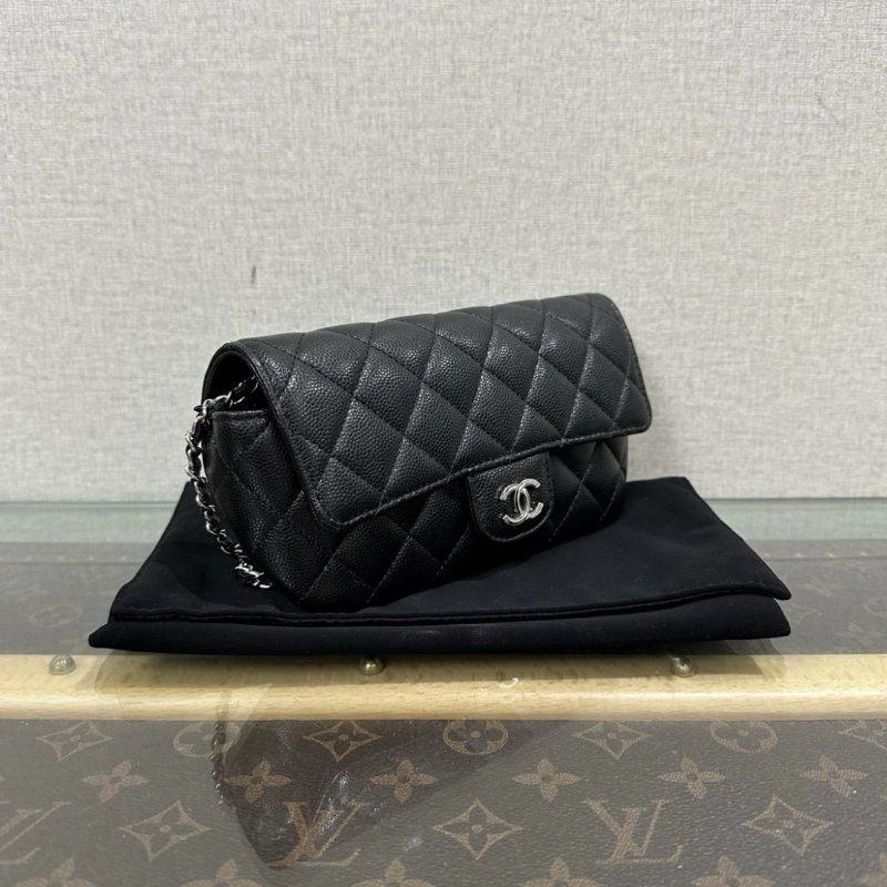 CHANEL 21K黑銀肩背斜背眼鏡包18.5*9*4.5 99新 配件盒子塵袋保卡-1