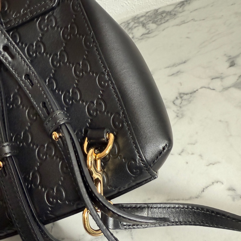 Gucci 壓紋後背包💕-8