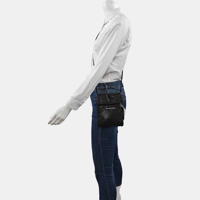 BALENCIAGA Explorer 小號 黑色牛皮單肩包斜挎包-1