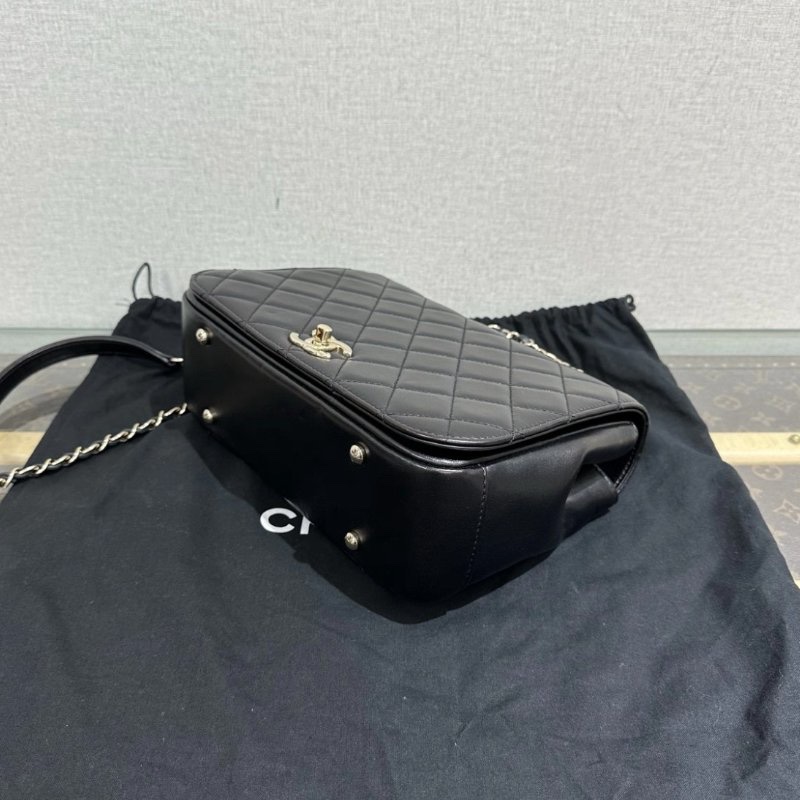 CHANEL 黑金 handle bag金屬手柄手提肩背包 25*17.5*19 99新配件塵袋保卡購證-2