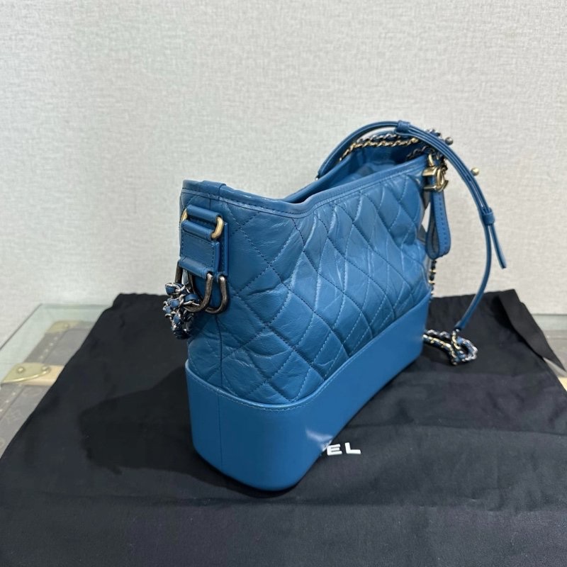 CHANEL 藍色中號流浪肩背斜背包 28*21*8 98新配件塵袋-1
