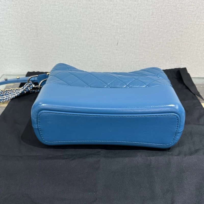 CHANEL 藍色中號流浪肩背斜背包 28*21*8 98新配件塵袋-3