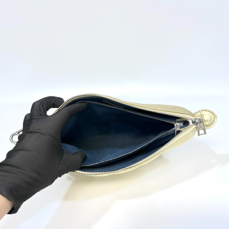 LV 香檳金羊皮粗金鏈Coussin PM兩用包M59278-11