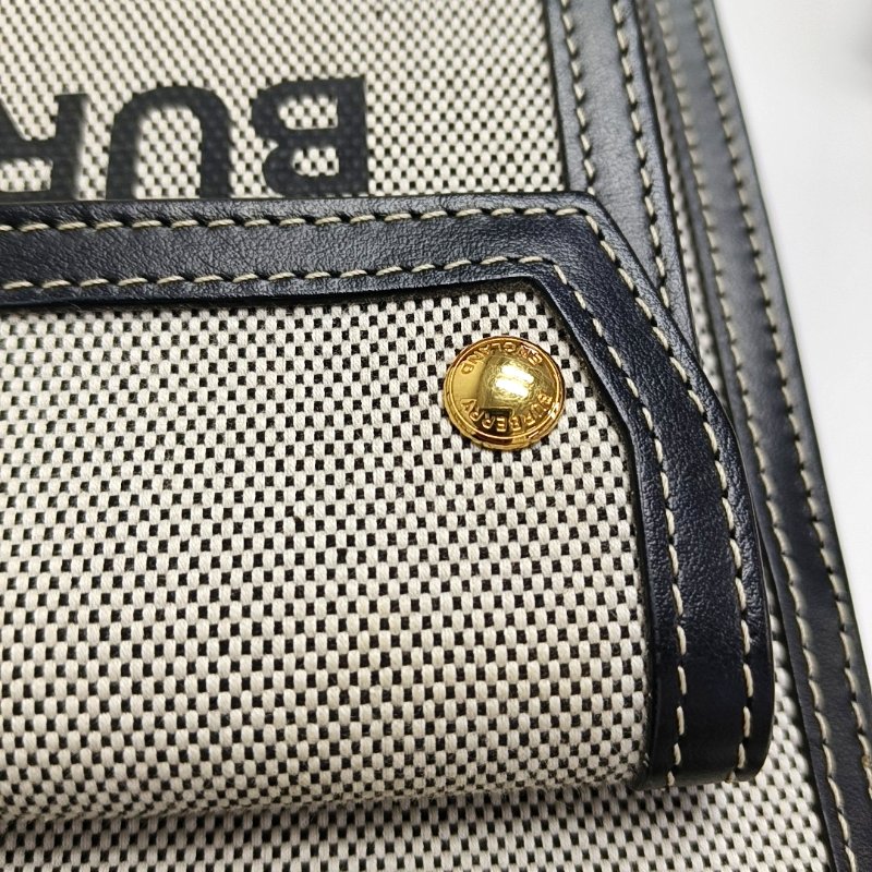 BURBERRY Pocket 迷你灰色織物印花單肩包 金色五金 可拆卸肩帶-7