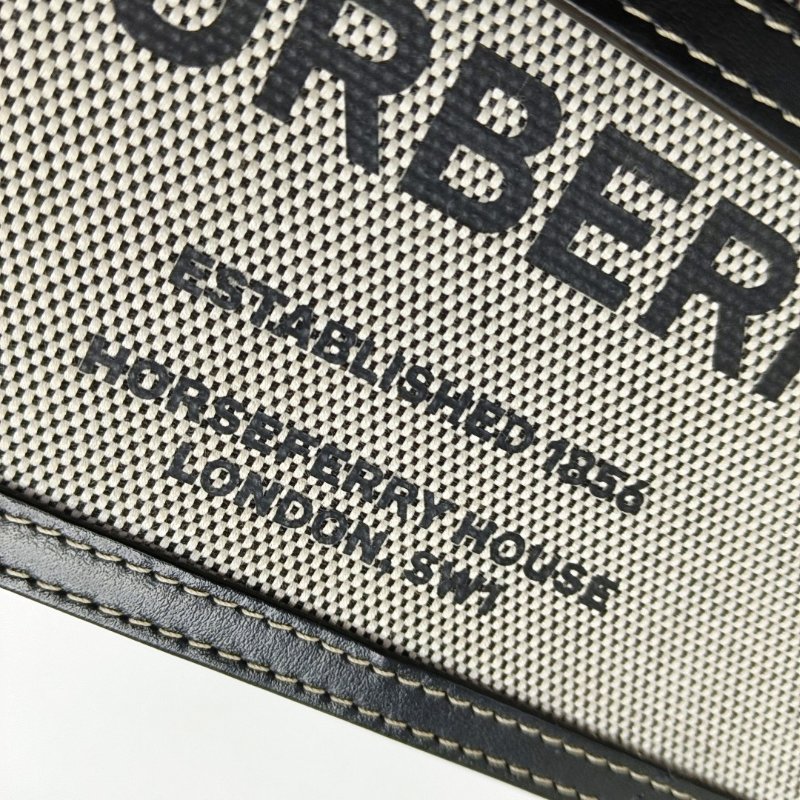 BURBERRY Pocket 迷你灰色織物印花單肩包 金色五金 可拆卸肩帶-9