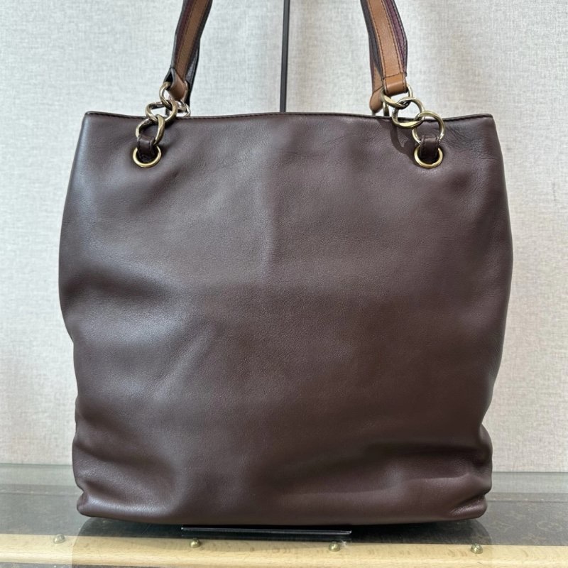 CHANEL 巧克力色金扣手提托特包 30*30*9 98新配件塵袋-5