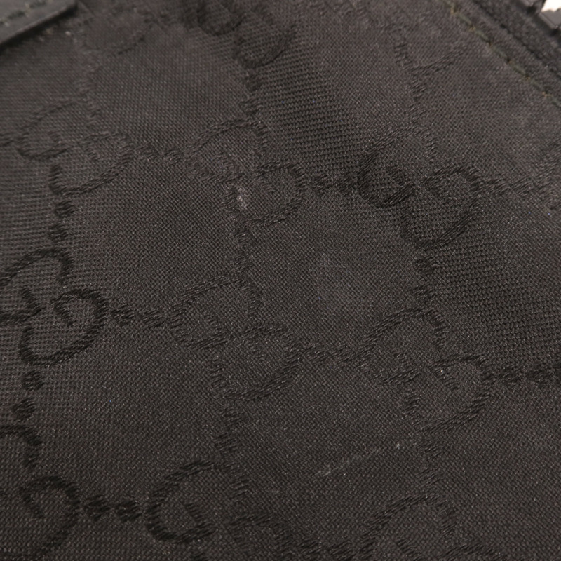 GUCCI 尼龍Shoulder Bag銀扣肩背袋-14