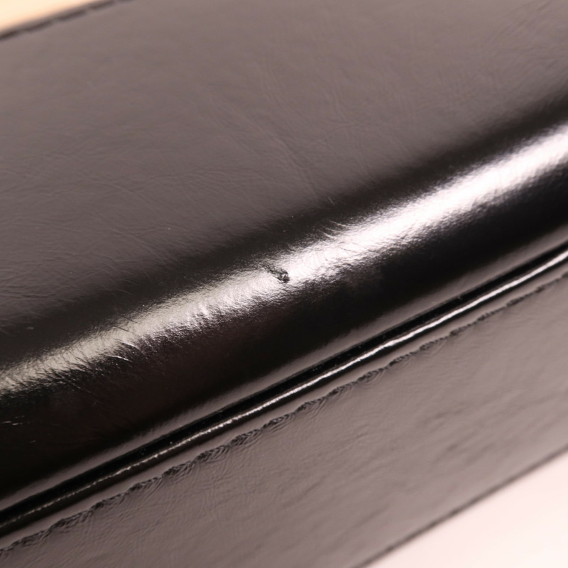 CHANEL 牛皮皮革Gabrielle鏈帶肩背袋-18