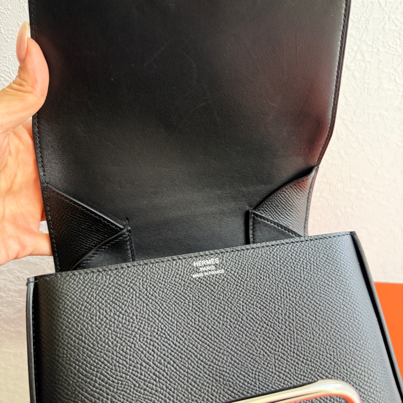 Hermes 屁股包超好看 DELLA 18cm-16